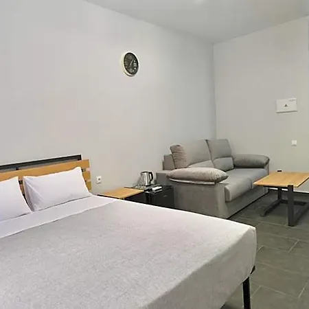 Hostel Lavela Torrevieja