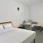 Hostel Lavela Torrevieja